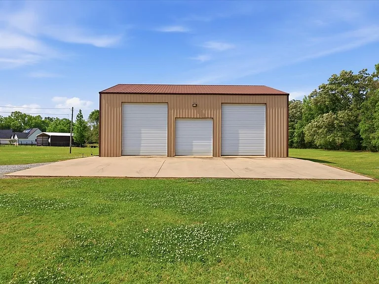 4072 Highway 471 — Photo 47