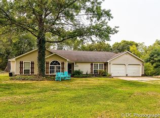 12945 N Old Wire Rd, Rogers, AR 72756