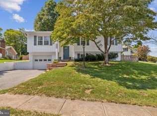 300 Orchard Cir, Hamilton, VA 20158