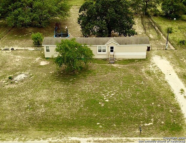 1st image of 345 Avery Cir