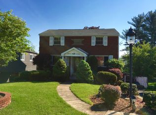 2352 High Oak Dr, Pittsburgh, PA 15220