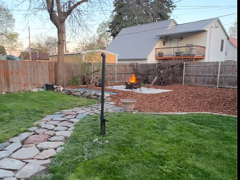1404 O Ave — Photo 3
