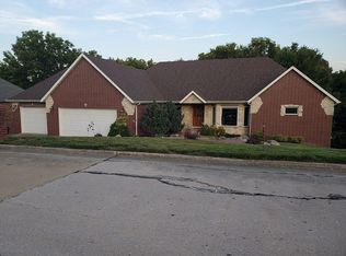 4246 E University St, Springfield, MO 65809