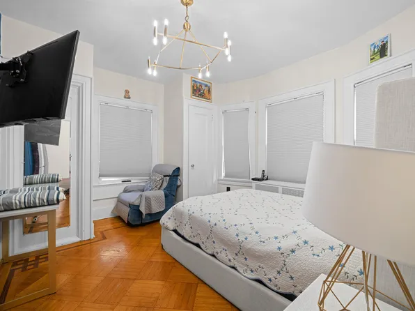 2746 Kennedy Boulevard image 22 of 37