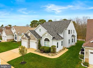 4 Lavallette Ln, Waretown, NJ 08758