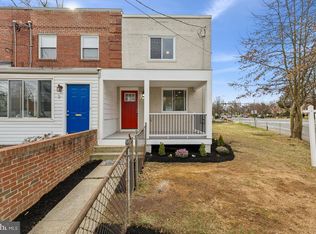 1 Clifford Ave, Alexandria, VA 22305