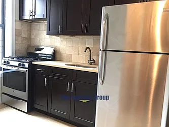 Rented by Lucrum Group