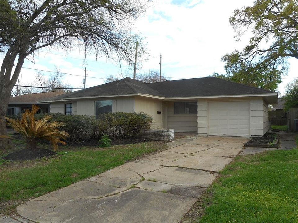 1st image of 1416 Greenbriar Ave