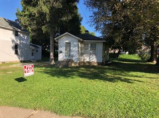 2595 Shelburn Ave, Akron, OH 44312