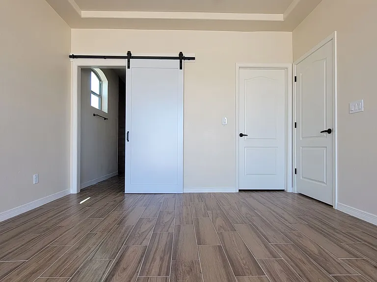 125 Loma Vista Dr — Photo 24