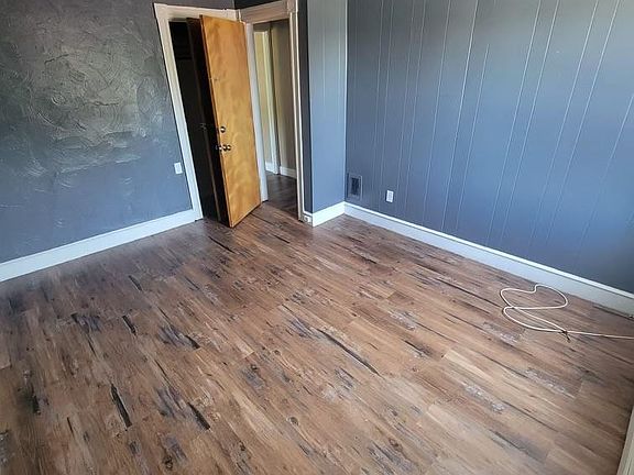 4th image of 237 Roger Williams Ave Floor 3
