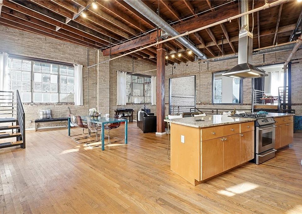 1st image of 901 Bernina Ave NE APT 2