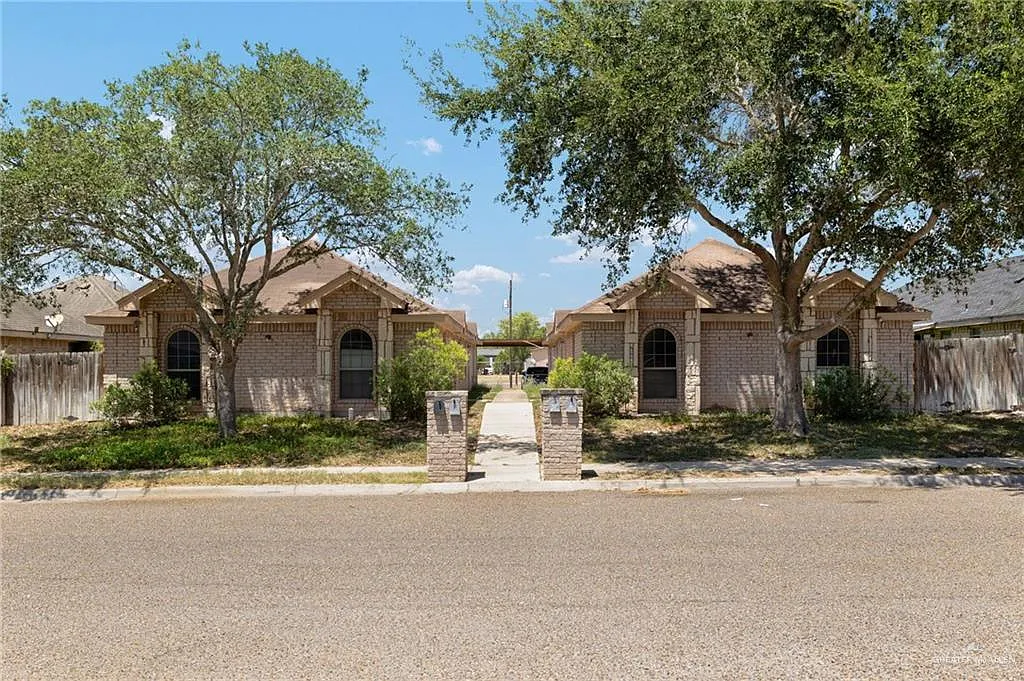 2 bed, 2.0 bath, 972 sqft, $850 — Photo 1