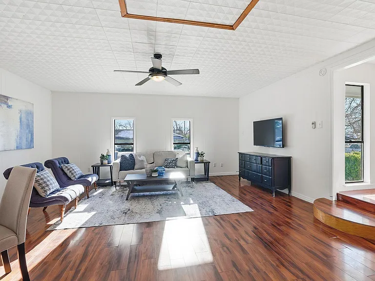 13004 Esplanade St — Photo 28