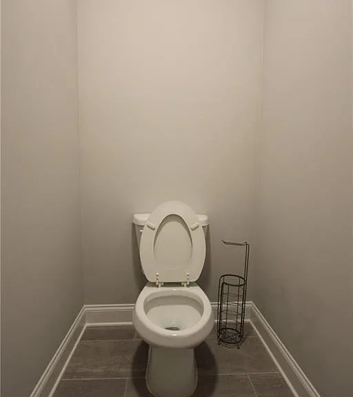 1740 Bolton Rd NW — Photo 41