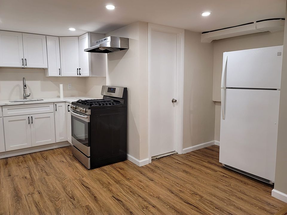 2nd image of 249 S Prospect Ave #2