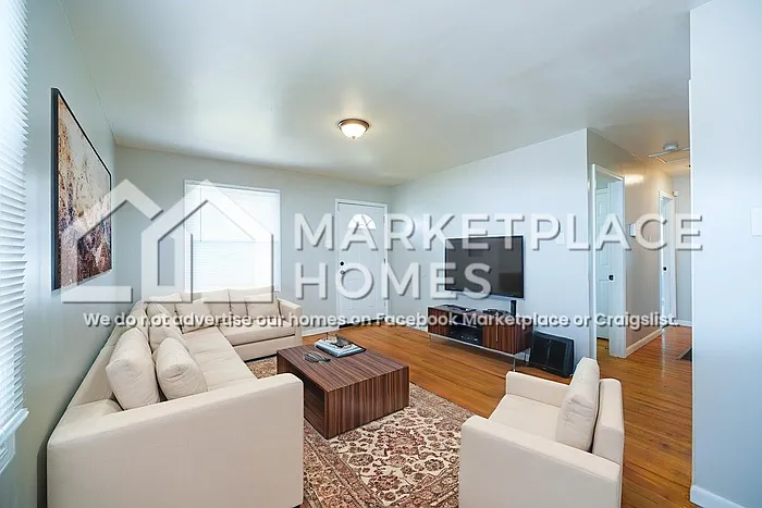 312 Banff Cir — Photo 5
