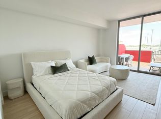 90 NE 32nd St #525, Miami, FL 33137