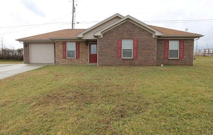 1st image of 51 Ann Dr