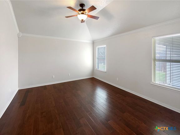 4th image of 3606 Republic Of Texas Dr