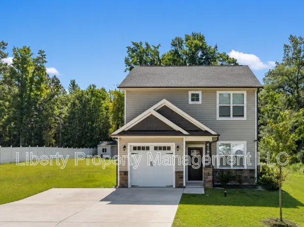 4199 Overhills Rd, Spring Lake, NC 28390
