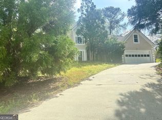 2896 Creekwood Dr, Snellville, GA