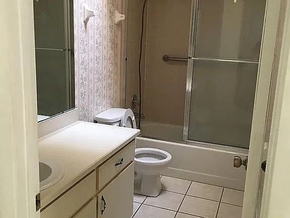 4th image of 4334 Sandhurst Dr