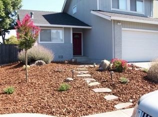 271 Firelight Ct, Santa Rosa, CA 95403
