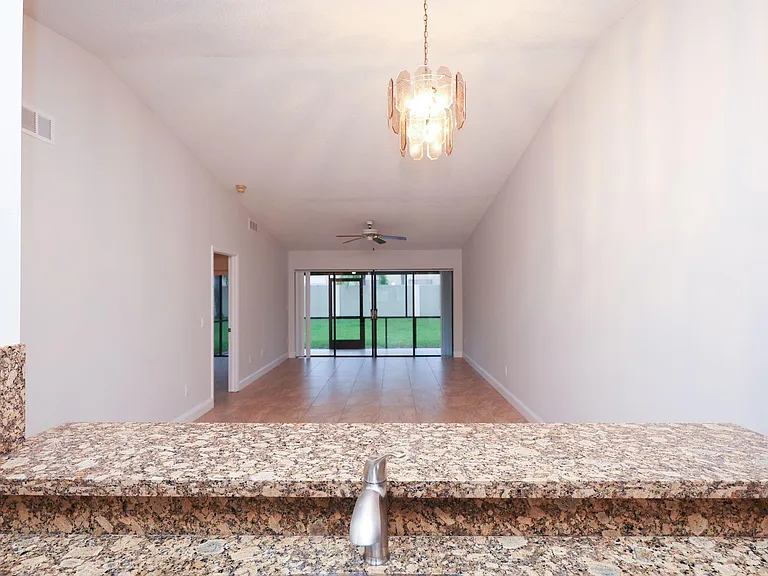 10127 Boca Bnd E #B2 — Photo 20