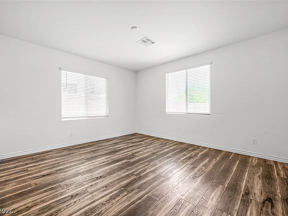 5th image of 4410 Outlook Vista Ave