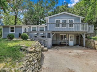 803 Elmwood St, Dewitt, MI 48820