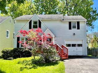 137 Edgemont Rd, Rochester, NY 14620