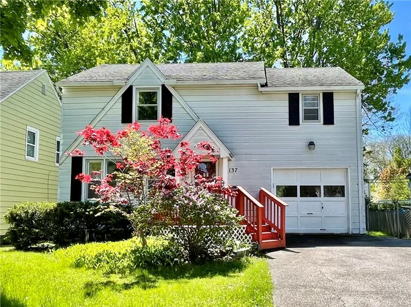 137 Edgemont Rd, Rochester, NY 14620
