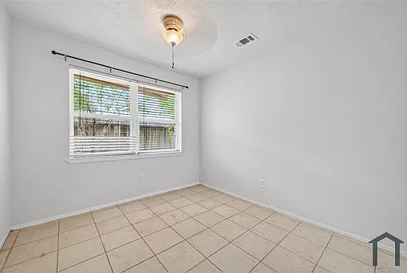 11611 Bonaparte Dr — Photo 15