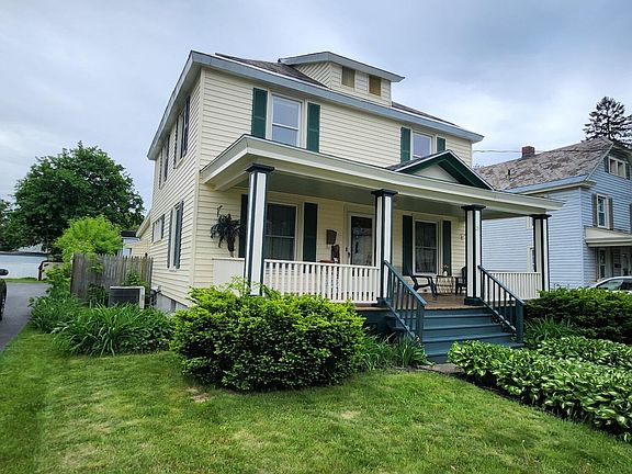 2nd image of 28 Coleman Ave Avenue