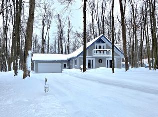 6657 Woodcock Ct, Gaylord, MI 49735
