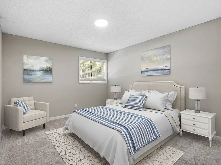 Summit Village Apartments — Photo 14