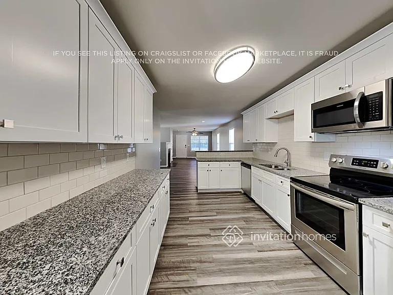 1105 Kavkaz St — Photo 7