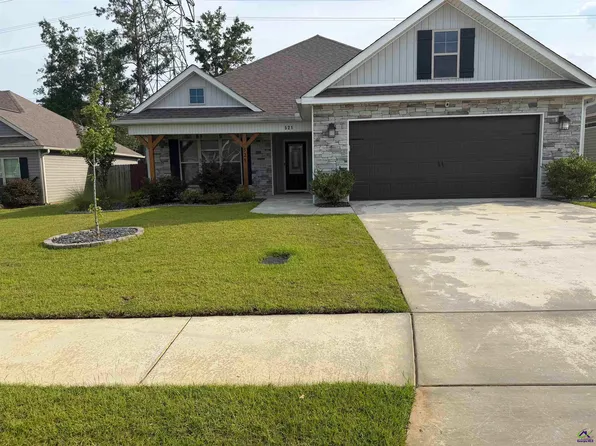 521 Edgarton Way, Bonaire, GA 31005