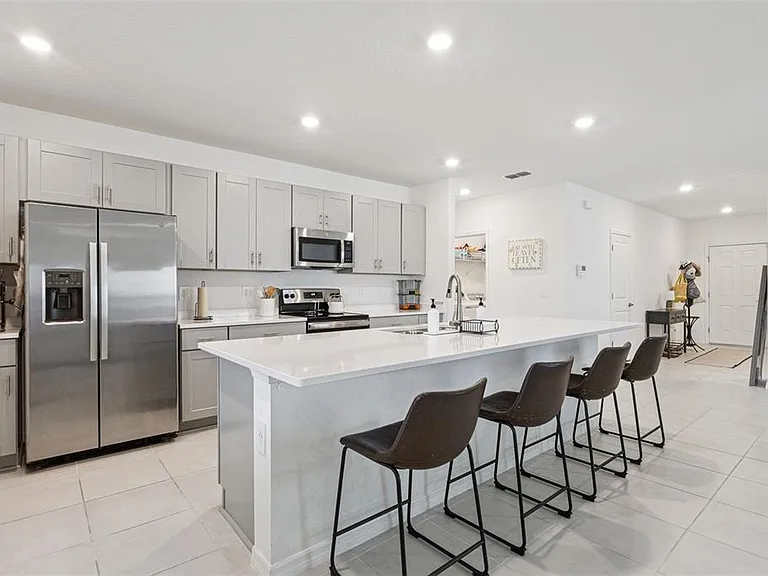 1099 Calico Pointe Cir — Photo 2