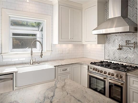 4th image of 500 Parkmont Dr