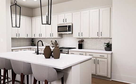 The Cleveland - Kitchen