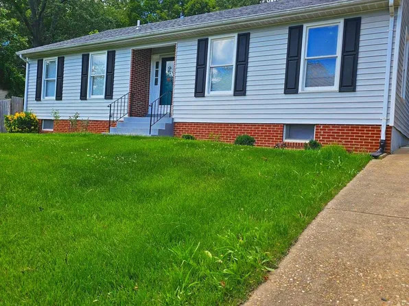211 Coldspring Dr, Stafford, VA 22554