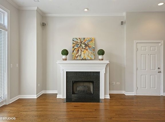 2nd image of 3444 N Ashland Ave APT 1N