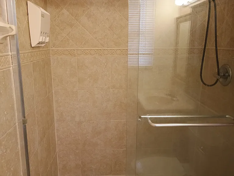 3305 W Nassau St — Photo 5