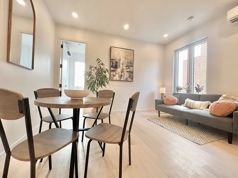 308 Linden Blvd #1A — Photo 4