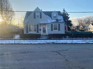 14520 Corridon Ave, Maple Heights, OH 44137