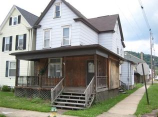1139 6th Ave, Ford City, PA 16226