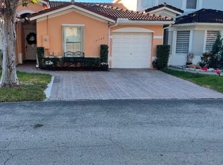 16388 SW 47th Ter, Miami, FL 33185