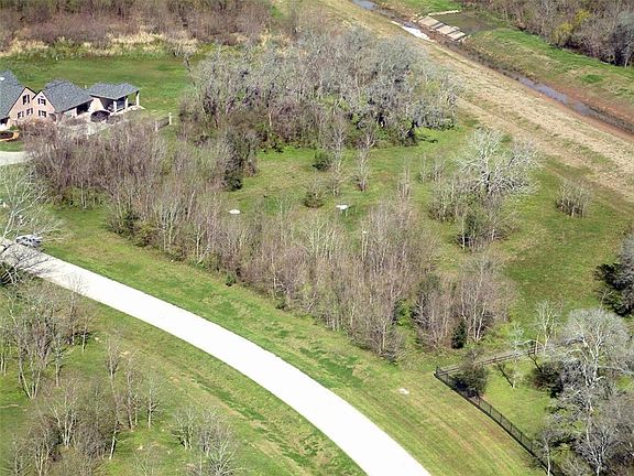 2nd image of 8614 Thompson Lake Dr